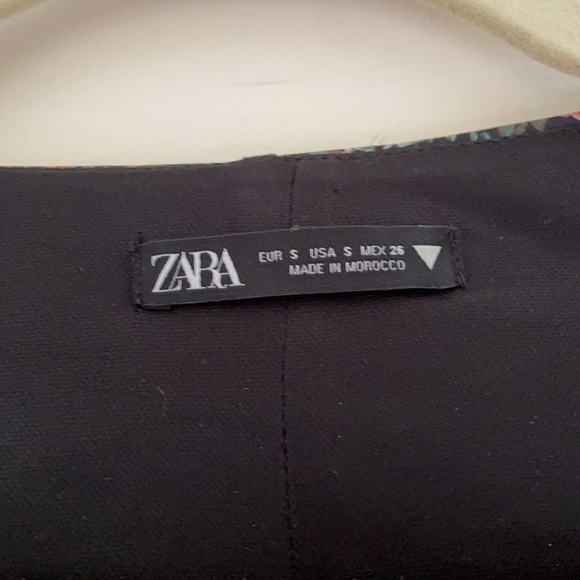 Zara Floral Crop Top - Picture 5 of 5